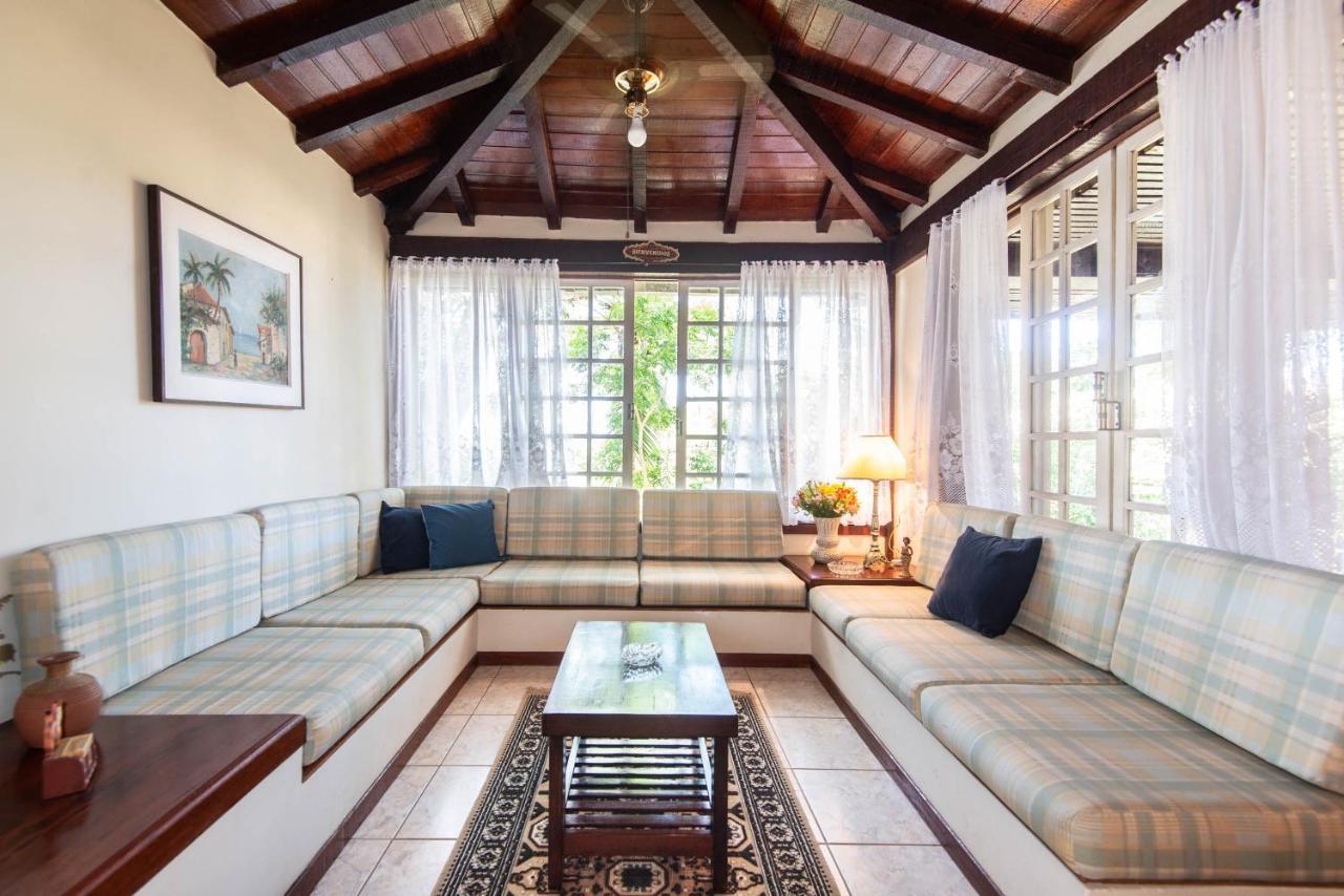 Casa Com Piscina Na Localização De -wifi 500mb, Smart Tv 4k - Agua E Luz Cobrados A Parte *