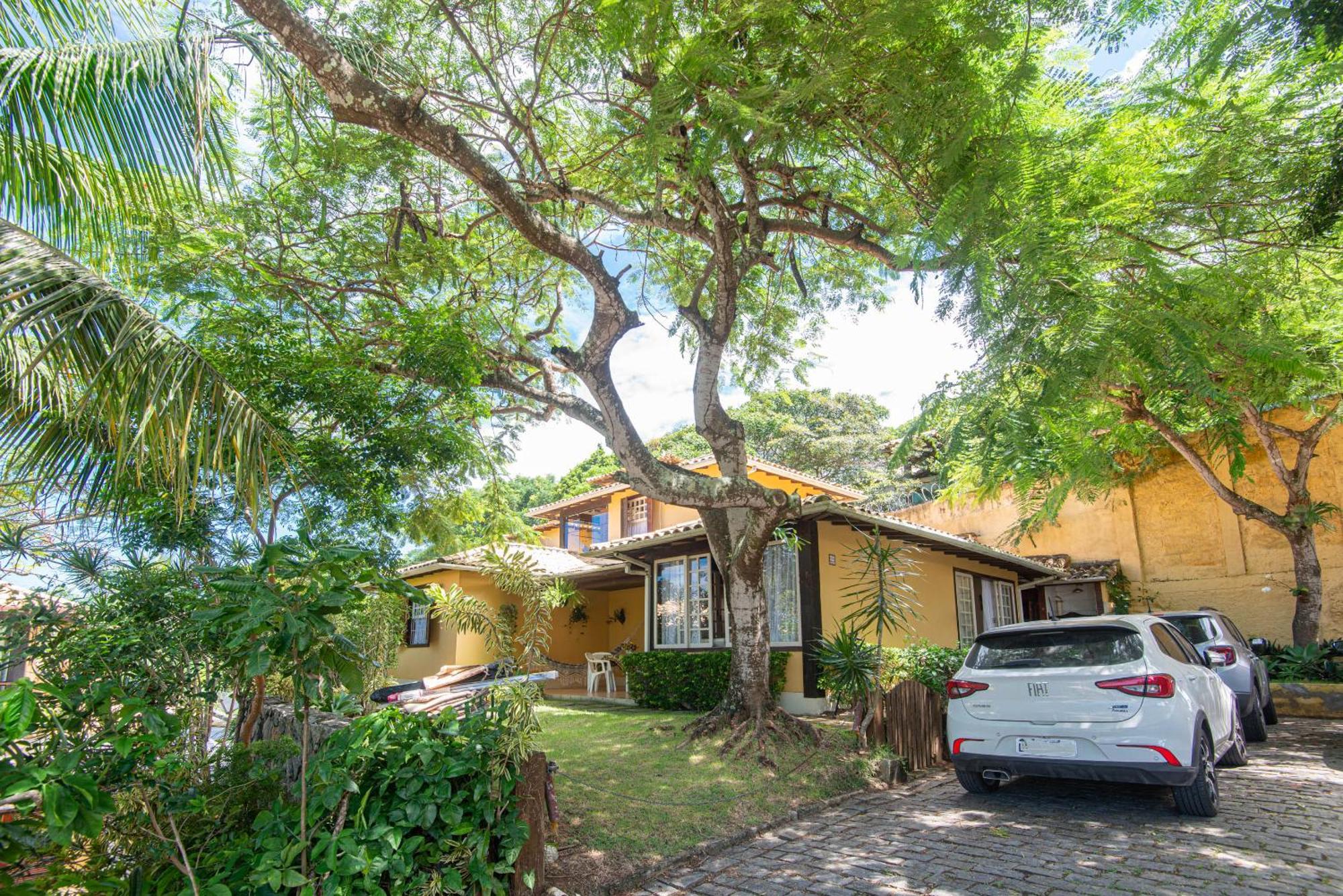 Casa de Férias Casa Com Piscina Na Localização De -wifi 500mb, Smart Tv 4k - Agua E Luz Cobrados A Parte Búzios