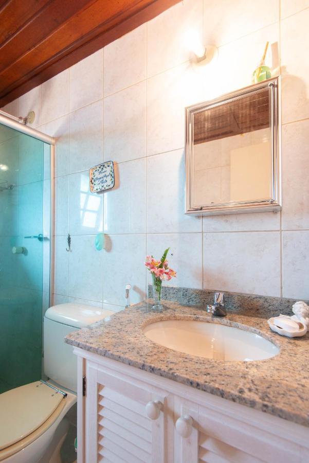 Casa Em Com Piscina Na Localizacao De Holiday home *