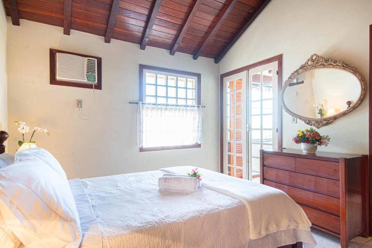 Casa Em Com Piscina Na Localizacao De Holiday home *