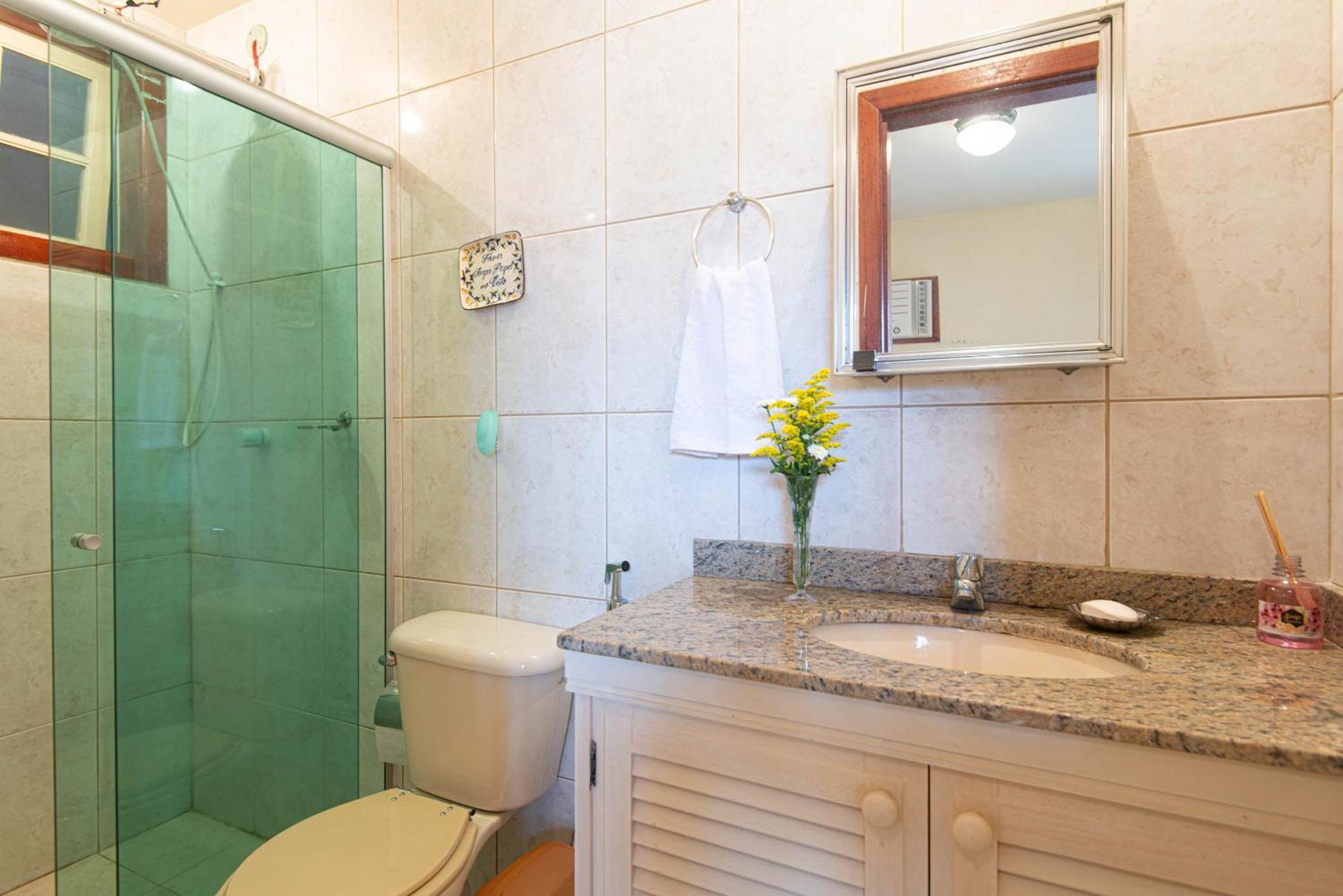 Casa Em Com Piscina Na Localizacao De